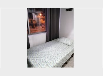 CompartoApto CO - Habitación amoblada a una cuadra de la estación Suramericana, Medellín - COP$ 550.000 por mes