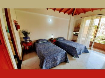 CompartoApto CO - Comparto apartamento amplio y muy bien situado, en Medellín, Medellín - COP$ 1.200.000 por mes