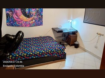 CompartoApto CO - Alquilo habitación amoblada envigado barrio mesa, Envigado - COP$ 800.000 por mes