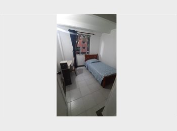 CompartoApto CO - Habitación disponible en conjunto residencial en Poblado, Envigado - COP$ 1.200.000 por mes