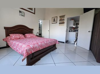 CompartoApto CO - Habitación en Poblado-Castropol, Medellín - COP$ 1.500.000 por mes