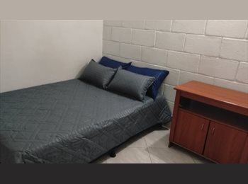 CompartoApto CO - Se alquila habitación, Envigado - COP$ 600.000 por mes