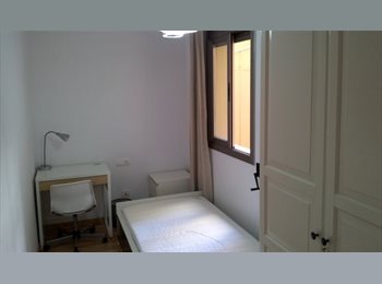 Roomgo ES - Room for rent in Barcelona for students, Esplugues - 285 € por mes