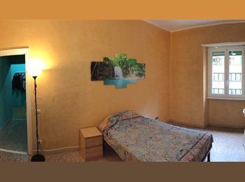 Roomgo IT - Trieste/Africano grande stanza per ragazza, Bologna-Nomentano - 600 € al mese