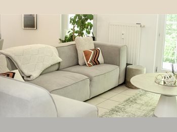Appartager LU - A Cozy room in a well furnished living space, Esch-sur-Alzette - 800 € / Mois