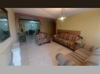 Roomgo MX - Renta cuartos, Guadalajara - MX$5,000 por mes