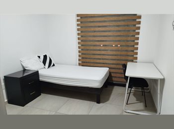 Roomgo MX - RENTO CASA COMPARTIDA PARA MUJER, ZONA DE HOSPITALES, UG, UTLEON, León - MX$3,400 por mes