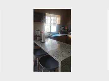 Roomgo MX - Rento cuarto amueblado para dama, El Marqués - MX$7,000 por mes