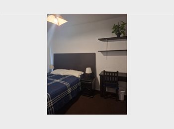 Roomgo MX - Rento cuarto amueblado en Guadalupe Inn — Servicios incluidos, Coyoacán - MX$6,000 por mes