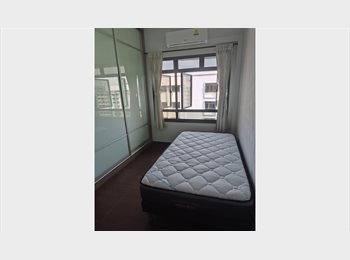 Roomgo SG - Boon Lay Drive Common Room for rent, Jurong West - $800 pm