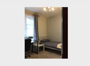 Roomgo UK - Newly Refurbished Spacious Single Room in Quiet Area, Tottenham - £850 pcm