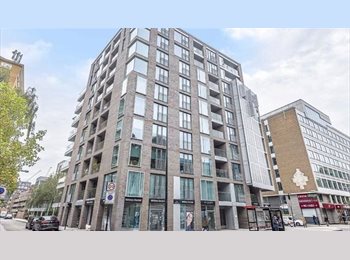 Roomgo UK - Near Southwark Station - Super Modern En-Suite in Two-Bedroom Duplex, Newington - £1,550 pcm