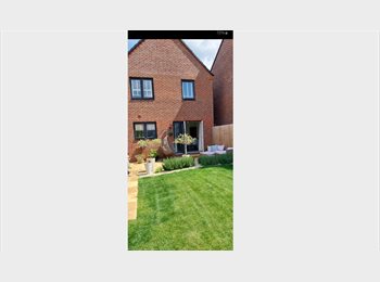 Roomgo UK - Suberb spacious house, Stourport-on-Severn - £700 pcm