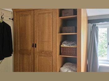 Roomgo UK - Flatlet for Rent NOT 1 ROOM (2 +  Ensuit), Honiton - £800 pcm