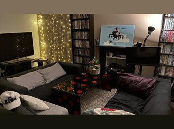 Roomgo UK - Spare Room in Paddington/Lancaster Gate, Paddington - £980 pcm
