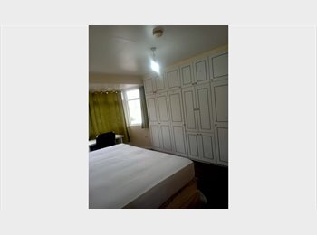 Roomgo UK - Single Room to Rent in Colindale NW9 – £780 PCM, Queensbury - £780 pcm