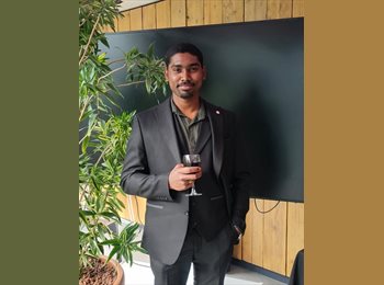 Roomgo UK - Divakar Raj - 22 - Waddon