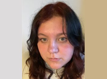 Roomgo UK - Jenny - 25 - Bournemouth