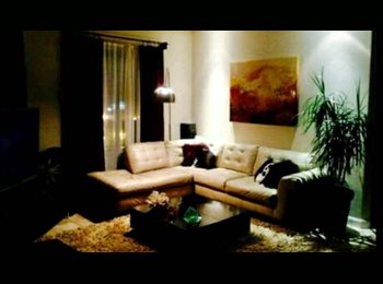 Roomgo US - Room for rent a black from the Las Vegas strip, Paradise - $799 pm