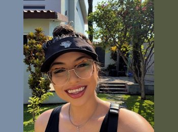 Roomgo US - Laura - 31 - West Palm Beach