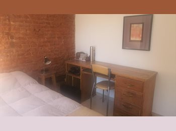 Roomgo AR - PISO COMPARTIDO INTERNACIONAL. Habitacion puro sol, terraza, vistas panoramicas, limpieza,buena onda, Capital Federal - AR$ 800.000 pm