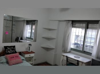 Roomgo AR - Habitaciòn INDIVIDUAL, a la calle,  amueblada, WIFI, luminosa, Buenos Aires - AR$ 450.000 pm