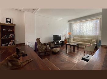 Roomgo AR - Habitación grande en CASA compartida, Parque Chas, Capital Federal - AR$ 750.000 pm