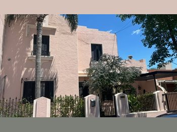 Roomgo AR - Habitaciones individuales para estudiantes varones, Córdoba - AR$ 480.000 pm