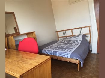 Appartager BE - GRANDE CHAMBRE  22  m2 DISPONIBLE   + grande terrasse, Evere - 725 € pm