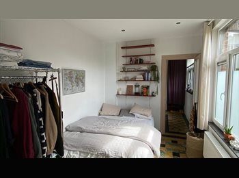 Appartager BE - Studio  à louer, Liège - 695 € pm