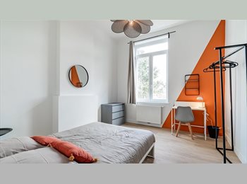 Appartager BE - Parc 54 - chambre 1, La Louvière - 665 € pm