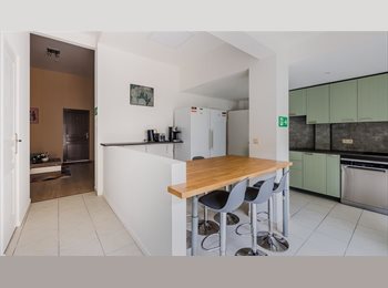 Appartager BE - Superbe chambre en Chambre en colocation, Laeken - 580 € pm