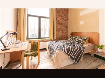 Appartager BE - Chambres meublées dans un appartement en colocation  avec espace extérieur - Etterbeek, Etterbeek - 787 € pm