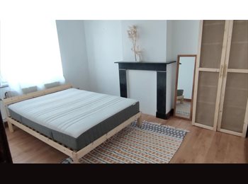 Appartager BE - Notre maison est à la recherche du dernier super coloc !, Saint-Nicolas - 490 € pm
