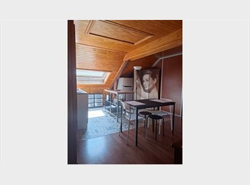 Appartager BE - Chambres meublées dans espace partagé, Mons - 450 € pm