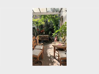 Appartager BE - Reprises de bail pour 3 chambres dans une maison de 4 à Uccle pour sptembre, Uccle-Ukkel - 650 € pm