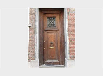 Appartager BE -  Beautiful Room Available in a Stunning Shared House in Ixelles – Available from September 1st, Ixelles-Elsene - 580 € pm