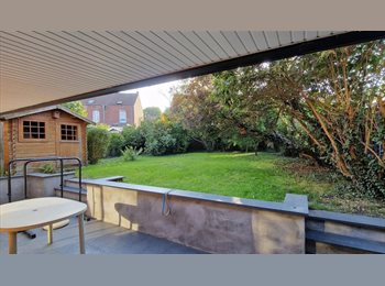 Appartager BE -  Chambre meublée de 9 m² vue sur jardin – Colocation de 4 à Nimy (Mons), Mons - 340 € pm