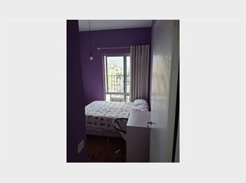 Roomgo BR - Quarto individual, Cama de casal, Laranjeiras, Laranjeiras - R$ 2.000 Por mês