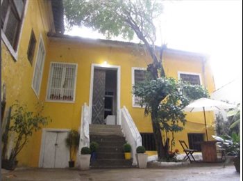 Roomgo BR - Casa para Estudantes no CENTRO Rio, Catumbi - R$ 520 Por mês