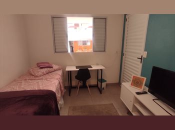 Roomgo BR - Quarto c/ WC privativo na Granja Julieta (Região da Ch.Sto.Antonio/GranjaJulieta), Santo Amaro - R$ 2.500 Por mês