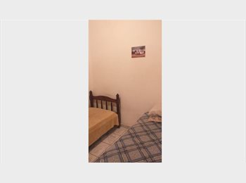 Roomgo BR - Kit (vaga compartilhada), São Vicente - R$ 600 Por mês