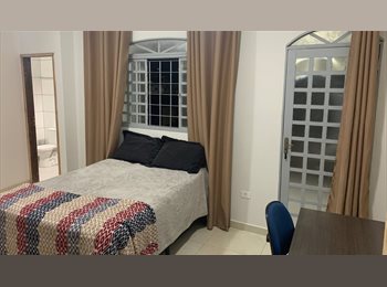 Roomgo BR - Suíte mobiliada prox Center Vale, São José dos Campos - R$ 1.389 Por mês