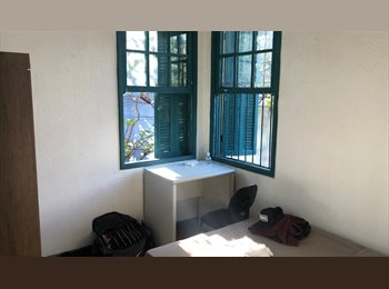 Roomgo BR - Quarto mobiliado em Pinheiros proximo ao metrô, Pinheiros - R$ 1.650 Por mês