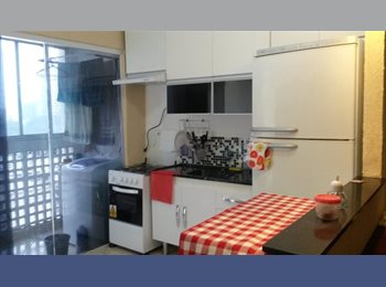 Roomgo BR - Metrô Paraíso - Suíte de Solteira, Vila Mariana - R$ 1.600 Por mês