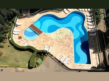 Roomgo BR - Quarto aconchegante com vista pra piscina em casa tranquila, Butantã - R$ 1.290 Por mês