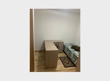 Roomgo BR - Kitnet mobiliada - V.Mariana - Prox Metro/Faculdades - Desps.Inclusas, Vila Mariana - R$ 2.200 Por mês