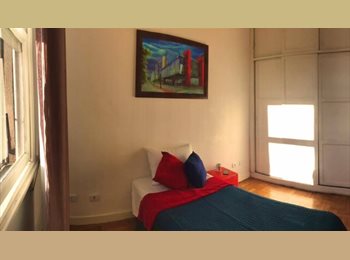 Roomgo BR - ALUGO QUARTO- Excelente localização!, Itaim Bibi - R$ 1.700 Por mês
