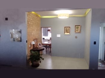 Roomgo BR - Paz e Natureza em Copacabana, Copacabana - R$ 1.500 Por mês