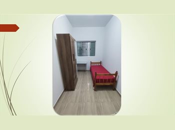 Roomgo BR - Alugo Kitnet, Sorocaba - R$ 1.200 Por mês